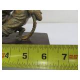 Kids Playing Tug-O-War Bookends Set