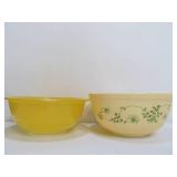 Lot of Vintage PYREX Glass Bowls