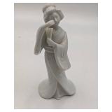 Mid-Century 1970s Homco White Porcelain Geisha Figur