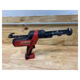 MILWAUKEE M18™ Cordless Caulk and Adhesive Gun (2640-20)