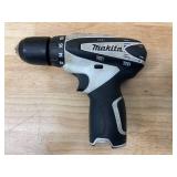 MAKITA FD02 Cordless Drill with 2 Batteries and Charger