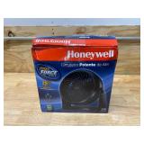 HONEYWELL TurboForce 11.3 in. H 3 speed Air Circulator Fan