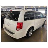2013 Dodge Grand Caravan SE..LOW MILES