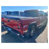 2005 Chevrolet Silverado 1500 Z71 4x4 Crew Cab