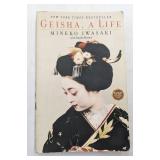 5 Vintage Books-Eat Pray Love, Geisha, A Life, Memoirs of A Geisha, The Pilot