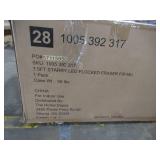 7.5 ft Dunhill Fir Pre-Lit Artificial Christmas Tree ( Maybe Damaged)