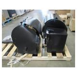 WHOLESALE MIXED PALLET OF MISCELLANEOUS DAMAGED GRILLS & SMOKERS
