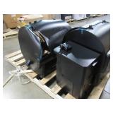 WHOLESALE MIXED PALLET OF MISCELLANEOUS DAMAGED GRILLS & SMOKERS