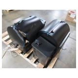 WHOLESALE MIXED PALLET OF MISCELLANEOUS DAMAGED GRILLS & SMOKERS