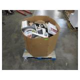 WHOLESALE MIXED PALLET OF MISCELLANEOUS COOKWEAR & KITCHEN ITEMS WITH ISSUES STORE RETURNS