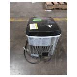 Magic Chef 27 lb. Portable Countertop Ice Maker (scratch & dent, Not Tested) Model MCIM22ST