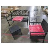 WHOLESALE MIXED PALLET OF MISCELLANEOUS PATIO DECOR