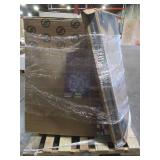 WHOLESALE MIXED PALLET OF MISCELLANEOUS HOLIDAY AND HOME IMPROVEMENT ITEMS WITH ISSUES FOR PARTS/RESTORE!