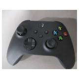 HARD TO FIND FOR THE HOLIDAYS! Microsoft Xbox Series X 1TB Video Game Console - Black - Refurbished, Model 1882 - WORKS GREAT! INCLUDES CABLES AND CONTROLLER LOW RESERVE OF $600.00!
