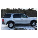 2002 Ford Explorer XLS 4X4