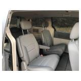 2010 Chrysler Town and Country