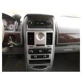 2010 Chrysler Town and Country