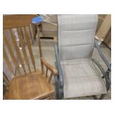 PALLET OF MIXED CHAIRS AND STOOLS