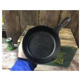 Cast Iron Lodge 3SK Small Skillet