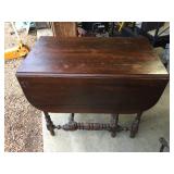Vintage Mahogany Wooden Gate Leg Drop Leaf Table