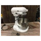 KitchenAid Commercial Mixer With Wire Whip