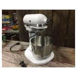 KitchenAid Commercial Mixer With Wire Whip