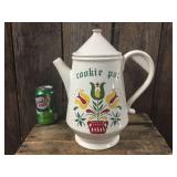 Vintage McCoy "Cookie Pot" Cookie Jar