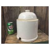 Red Wing Poultry Drinking Fount and Buttermilk Feeder