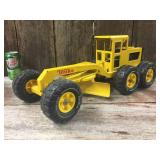 Vintage Large Tonka Yellow Road Grader