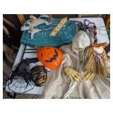 Halloween Decorations: Skeletons, Ghosts, and More! Oh My!