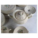 Vintage Wedgewood Wellesley Montreal 49-Piece China Set, Floral Center