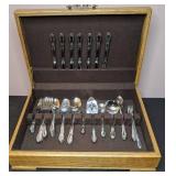 Wm A Rogers Oneida Ltd Stainless Steel Silverware Set in Case