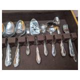 Wm A Rogers Oneida Ltd Stainless Steel Silverware Set in Case