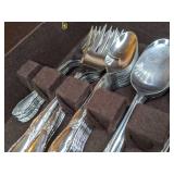 Wm A Rogers Oneida Ltd Stainless Steel Silverware Set in Case