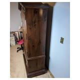 Stunning Ethan Allen Large Wardrobe Armoire with Drawers