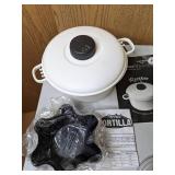 Lot of Kitchen Tools for Microwave, Oven and More