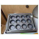 Assorted Baking Lot - Muffin Tin, Sheet Pans, Plastic Cutting Board, Silicone Mats, Pizza Pan