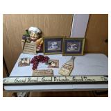 Assorted Kitchen Wall Decor