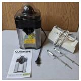 Cuisinart Pulp Control Citrus Juicer and Toastmaster Hand Mixer