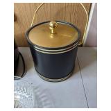 Well Kept 4-Slice Toaster with Cover, Ice Bucket, Glass Serving Bowl