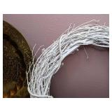 Collection fo 5 Home/Wall Decor Items: Gold Wall Hanging, Wreath & Flower Accents