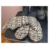 Lot of 10 Pairs of Women