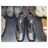 Lot of 10 Pairs of Women