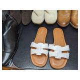 Lot of 10 Pairs of Women
