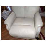 La-Z-Boy Cream Colored Recliner