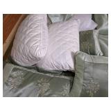 Classic Palliser Bedroom Suite, TV/VCR Combo and Bed Linens