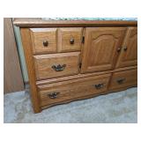 Classic Palliser Bedroom Suite, TV/VCR Combo and Bed Linens