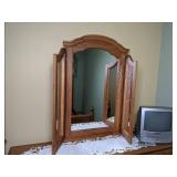Classic Palliser Bedroom Suite, TV/VCR Combo and Bed Linens