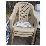 Set of 7 Pieces of Outdoor Seating: Lawn Chairs, Anti Gravity Chairs, and Patio Chairs