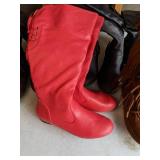 Lot of (7) Pairs of Womens Boots, Size 7.5